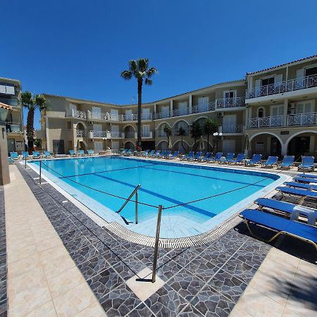 Vivian Hotel Лаганас Екстериор снимка