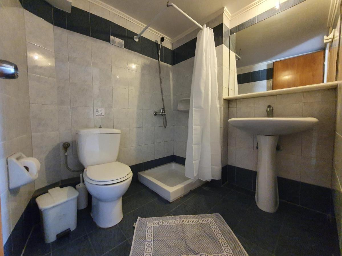 Vivian Hotel Лаганас Екстериор снимка